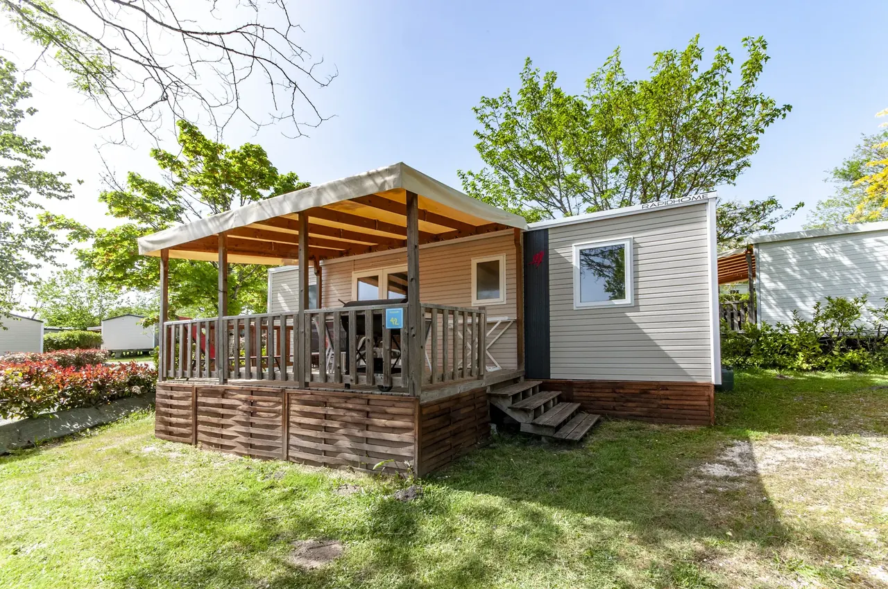 Mobil-home 3 chambres Premium, camping Les Étangs de Plessac